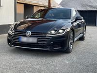 Gebraucht VW Arteon 190 PS (139 kW) 2019 Grau Kleinwagen