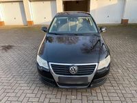 Gebraucht VW Passat 105 PS (77 kW) 2006 Limousine