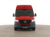 Gebraucht Mercedes Sprinter 170 PS (125 kW) 2023 Rot Van