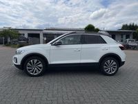 Gebraucht VW T-Roc Move 150 PS (110 kW) 2023 Pure white SUV