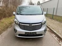 Gebraucht Opel Vivaro 145 PS (106 kW) 2016 Silber Van / Kleinbus