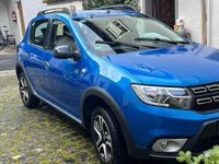 Gebraucht Dacia Sandero Stepway 90 PS (66 kW) 2018 Blau Kleinwagen