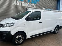 Gebraucht Opel Vivaro Edition 144 PS (105 kW) 2022 Weiß Van / Kleinbus