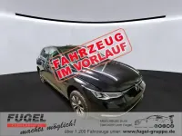 Używany VW Golf VIII Move 150 KM (110 kW) 2023 Czarny Sedan/Limuzyna