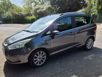 Gebraucht Ford B-MAX Titanium 101 PS (74 kW) 2017 Grau Van / Kleinbus