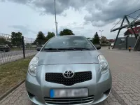 Gebraucht Toyota Yaris 69 PS (50 kW) 2006 Grau Kleinwagen
