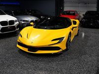 Second-hand Ferrari SF90 2022 Galben Berlinǎ