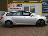 Gebraucht Opel Astra Edition 165 PS (121 kW) 2015 Silber Kombi