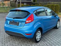 Gebraucht Ford Fiesta 82 PS (60 kW) 2010 Blau Kleinwagen
