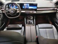Gebraucht BMW 540 303 PS (222 kW) 2025 Alpinweiss iii Kombi