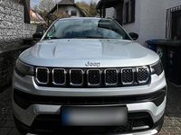 Gebraucht Jeep Compass Limited 150 PS (110 kW) 2022 Silber SUV