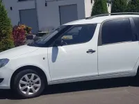 Gebraucht Skoda Roomster 75 PS (55 kW) 2015 Weiß Van / Kleinbus