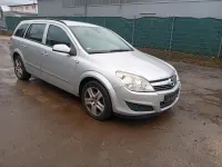 Gebraucht Opel Astra Edition 110 PS (80 kW) 2008 Silber Kombi