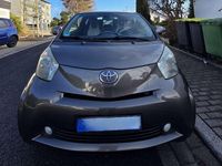 Gebraucht Toyota iQ 68 PS (50 kW) 2010 Bronze Kleinwagen