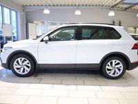 Gebraucht VW Tiguan Life 150 PS (110 kW) 2021 Pure white SUV
