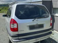 Gebraucht Opel Zafira 125 PS (91 kW) 2003 Silber Van / Kleinbus