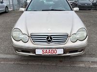 Gebraucht Mercedes C200 163 PS (119 kW) 2001 Gold Coupé