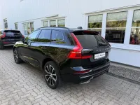 Gebraucht Volvo XC60 Plus 197 PS (144 kW) 2023 Schwarz SUV