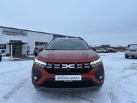 Neu Dacia Jogger Expression 101 PS (74 kW) 2025 Terracottabraun Van / Kleinbus