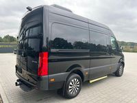 Gebraucht Mercedes Sprinter 170 PS (125 kW) 2023 Schwarz Van