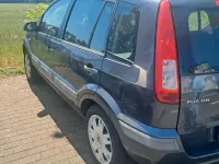 Gebraucht Ford Fusion 75 PS (55 kW) 2005 Schwarz Kleinwagen
