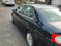 Gebraucht VW Jetta 150 PS (110 kW) 2006 Schwarz Limousine