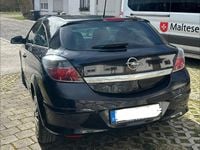 Gebraucht Opel Astra GTC Selection 90 PS (66 kW) 2010 Schwarz Coupé