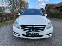 Gebraucht Mercedes R350 Edition 211 PS (155 kW) 2011 Weiß Kombi