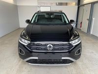 Neu VW T-Roc IQ Drive 150 PS (110 kW) 2025 [2t2t] deep black metallic [2t2t] deep black metallic SUV