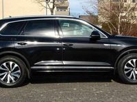 gebraucht VW Touareg 3.0 V6 TDI 4MOTION Elegance Luftfederung