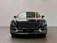 Gebraucht Bentley Flying Spur 551 PS (405 kW) 2024 Schwarz Limousine