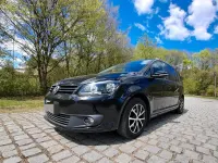 Gebraucht VW Touran 105 PS (77 kW) 2016 Schwarz Van / Kleinbus