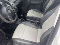 Gebraucht VW Caddy Startline 75 PS (55 kW) 2015 Candyweiß Van / Kleinbus