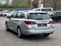 Gebraucht Opel Astra Edition 110 PS (80 kW) 2017 Silber Kombi