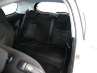 Gebraucht Peugeot 208 Access 68 PS (50 kW) 2013 Weiß Kleinwagen