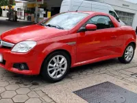 Gebraucht Opel Tigra 90 PS (66 kW) 2006 Rot Cabrio