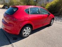 Second-hand Seat Leon Reference 102 CP (75 kW) 2006 Roșu Hatchback