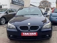 Gebraucht BMW 525 218 PS (160 kW) 2005 Blau Kombi