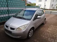Gebraucht Mitsubishi Colt Invite 95 PS (69 kW) 2005 Grau Kleinwagen