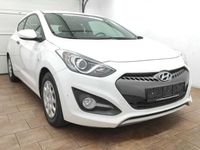 gebraucht Hyundai i30 1.4 KLIMA AHK BC EURO-5 LED ALLWETTER 6-GANG USB