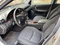 Gebraucht Mercedes C180 143 PS (105 kW) 2002 Grau Limousine