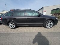 Gebraucht Skoda Superb Elegance 160 PS (117 kW) 2011 Braun Kombi