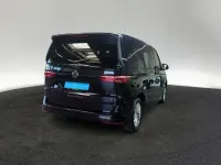 Gebraucht VW Multivan Life 150 PS (110 kW) 2024 Deep black perleffekt Van / Kleinbus