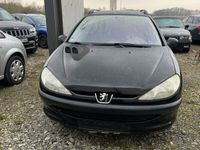 gebraucht Peugeot 206 SW Kombi in schwarz