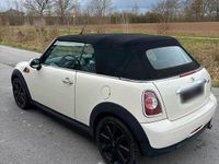 Gebraucht Mini Cooper Cabriolet 122 PS (89 kW) 2013 Weiß Cabrio