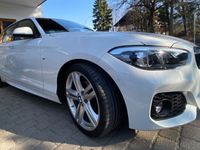 gebraucht BMW 118 i Edition M Sport Shadow, AHK, 8fach bereift