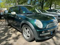 Usata Mini Cooper 116 CV (85 kW) 2004 Verde Utilitaria