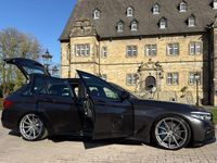 Gebraucht BMW 540 Shadowline 320 PS (235 kW) 2020 Grau Kombi