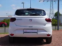 Gebraucht Dacia Sandero 91 PS (66 kW) 2022 Arktisweiss Limousine