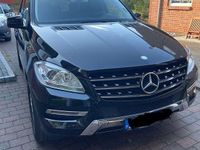 Gebraucht Mercedes ML350 258 PS (189 kW) 2014 Schwarz SUV